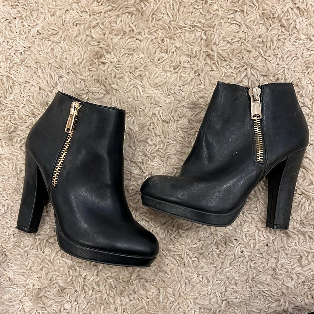 Juicy couture LA ankle boots